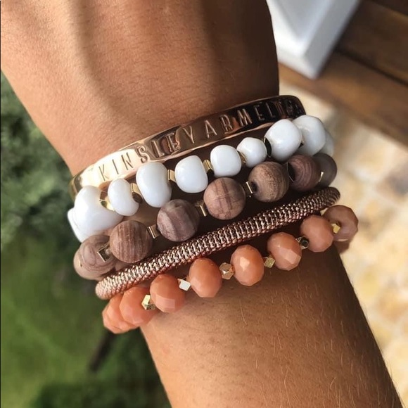 Rose Gold Gesa Bracelet - Picture 2 of 2